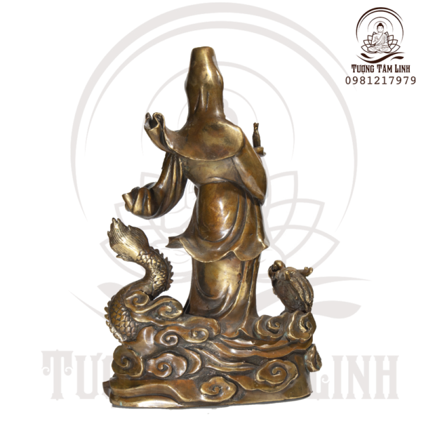 Tuong Dong Quan Am Nam Hai chup dang sau