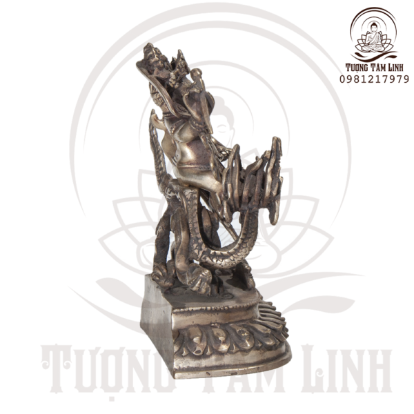 Tuong Dong Ngai Bach Than Tai chup trai